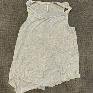 Tresics gray tank top
